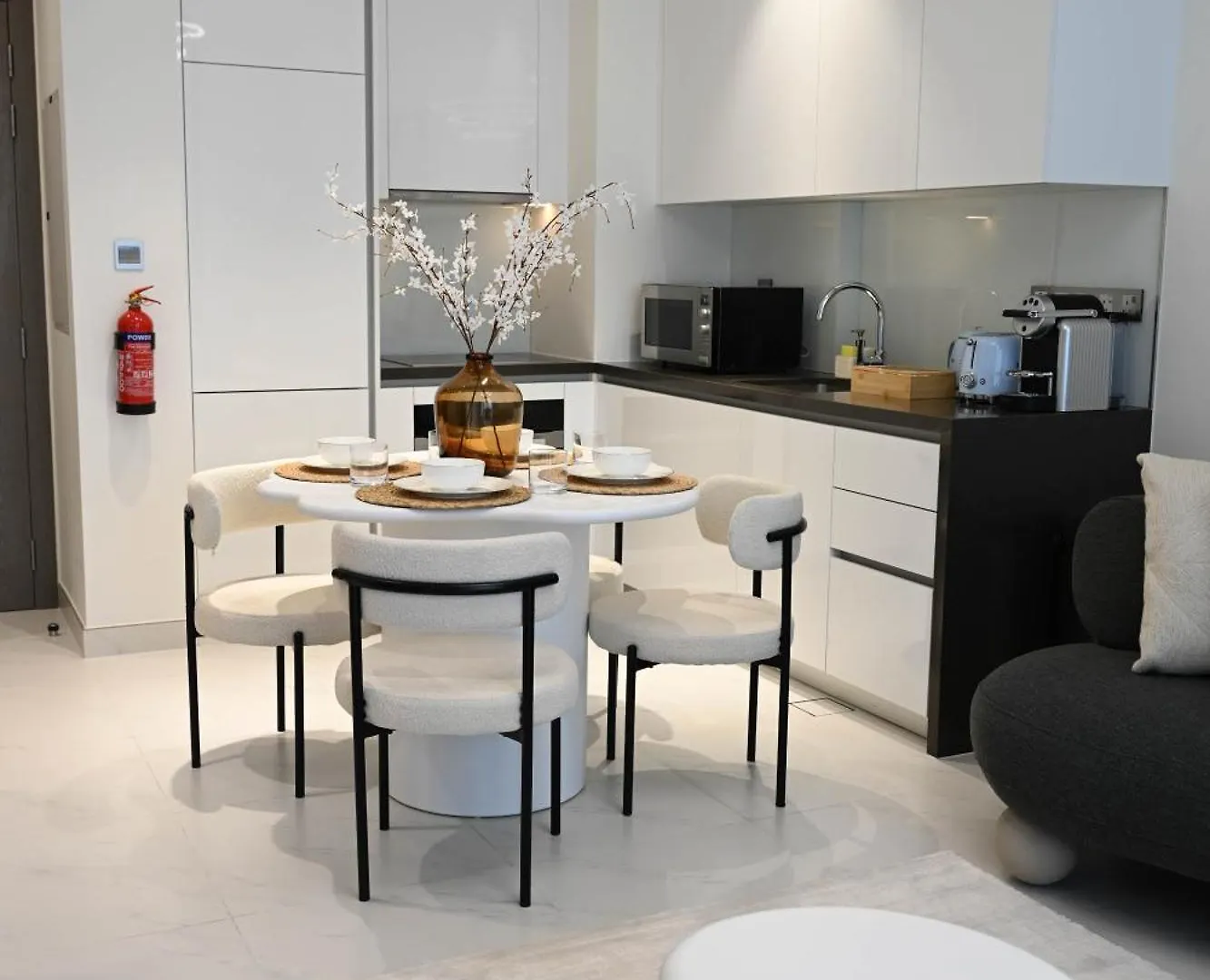 Apartment 610 Lagoon Views Dubai
